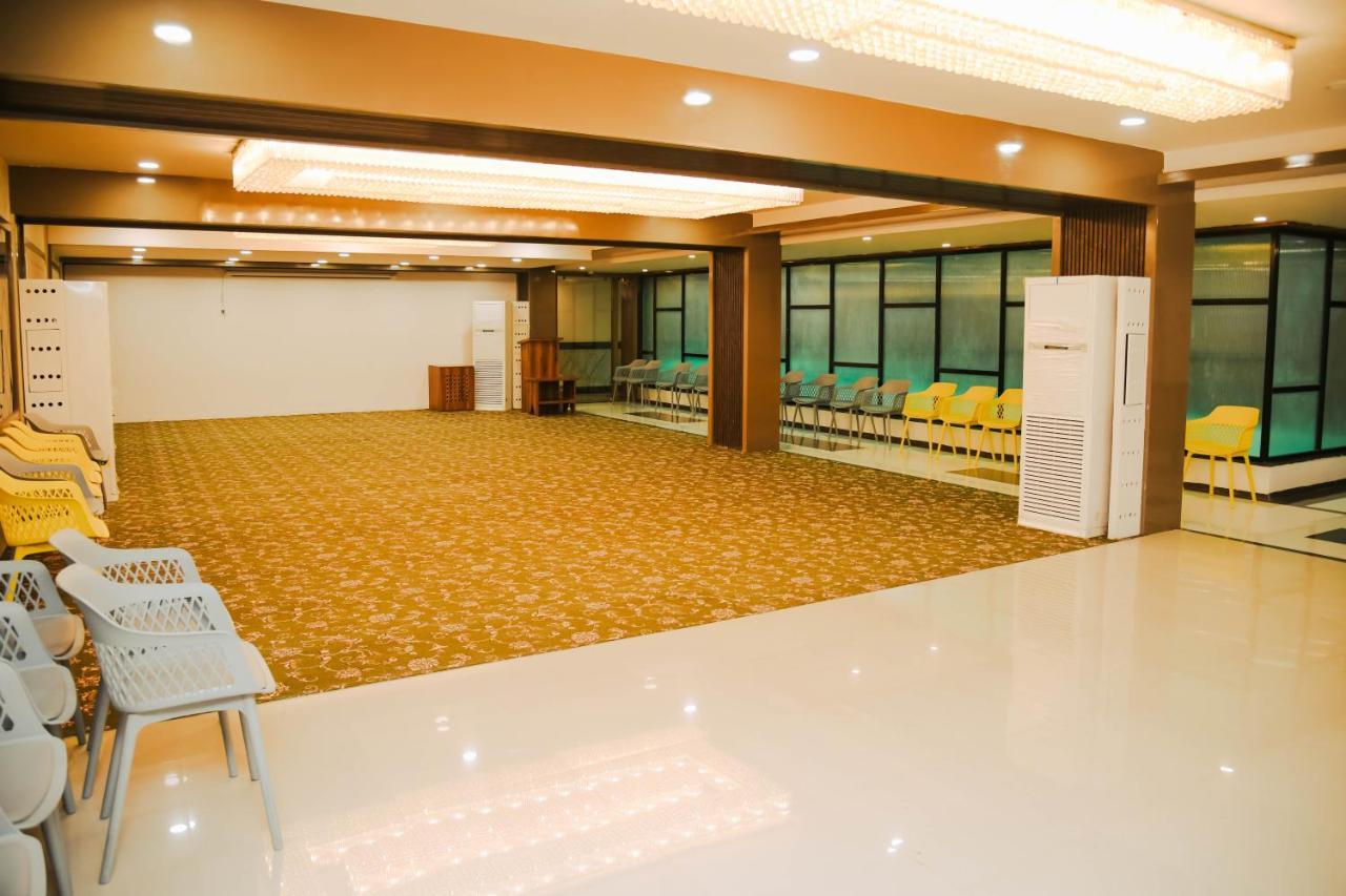 Hotel Tirth By Sonu'S Ujjain Exteriör bild