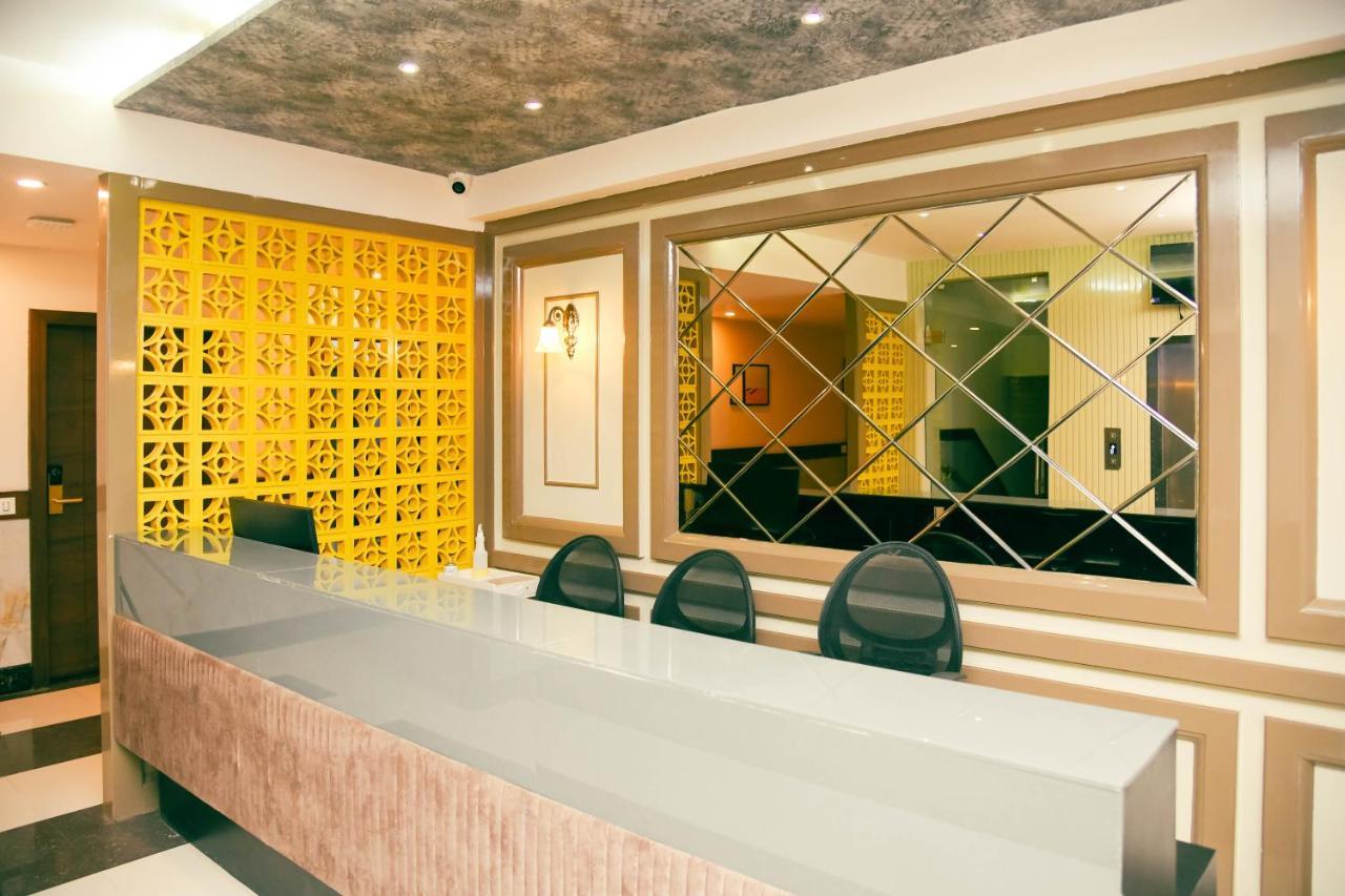 Hotel Tirth By Sonu'S Ujjain Exteriör bild